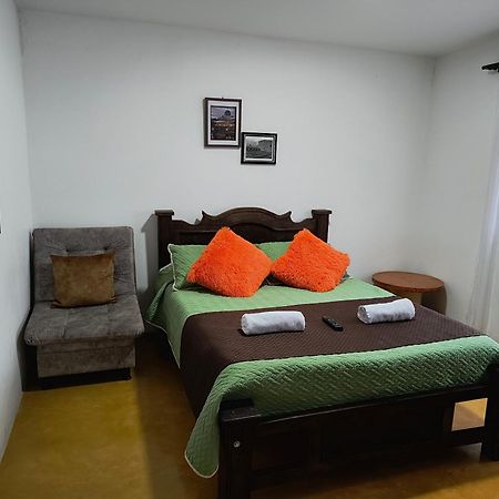 Hostal Villa Del Sol Саленто Екстер'єр фото