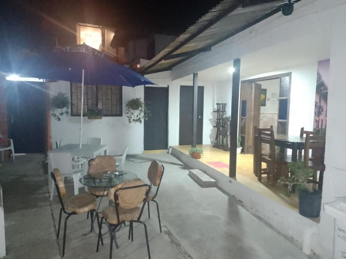 Hostal Villa Del Sol Саленто Екстер'єр фото