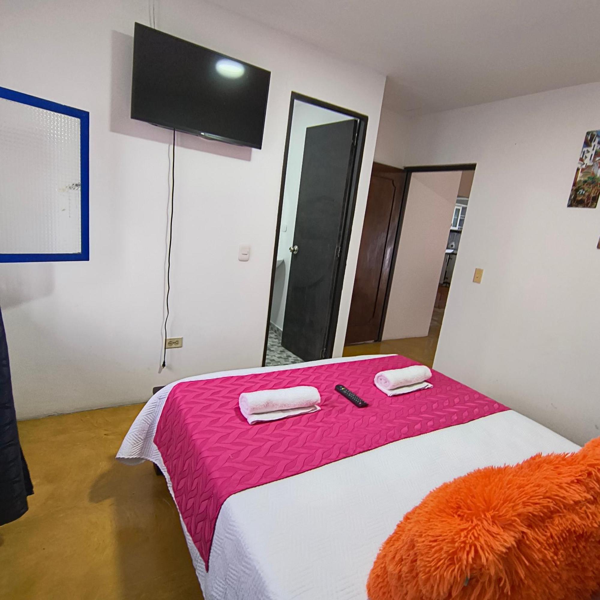 Hostal Villa Del Sol Саленто Екстер'єр фото