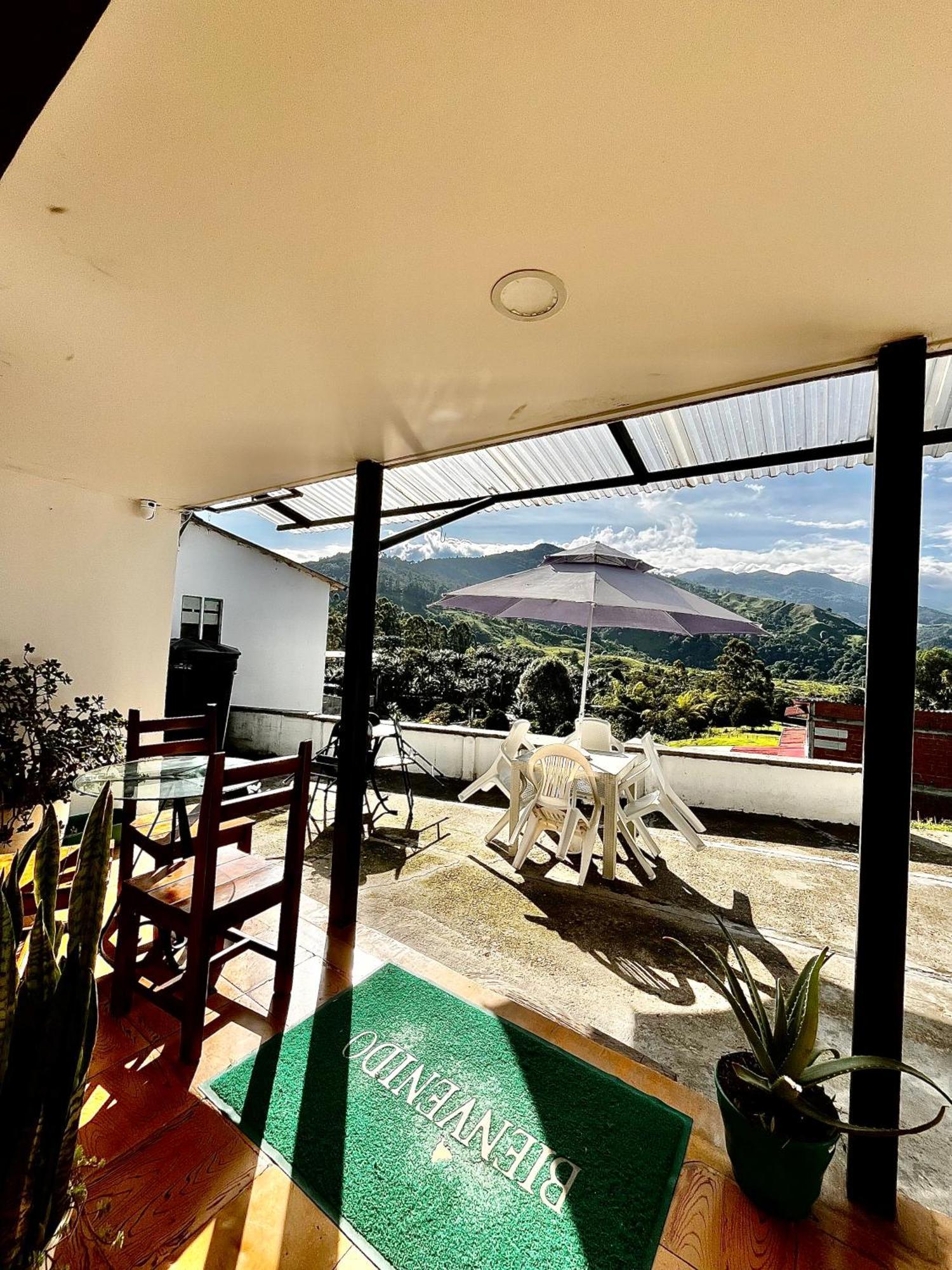 Hostal Villa Del Sol Саленто Екстер'єр фото